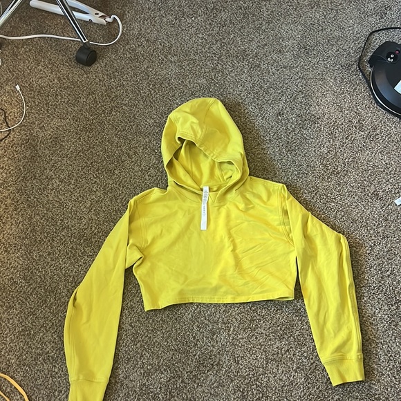 Lululemon all yours cropped hoodie sz 4 soleil - Picture 6 of 7